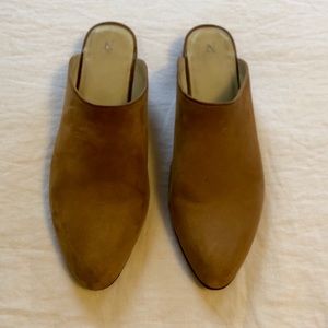 Nisolo Mariela Mule Sand